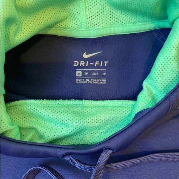 Nike Hoodie - Picture 7 of 7